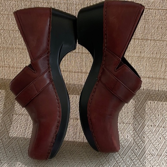 Dansko Loafers Brown Leather Upper Women Closed Toe Shoes Size 40 - Picture 6 of 13